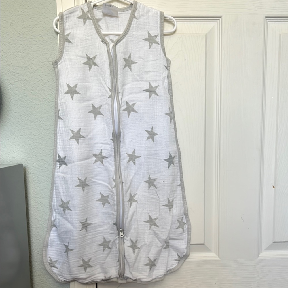 Aden + Anais Gray and White Star Sleep Sack
